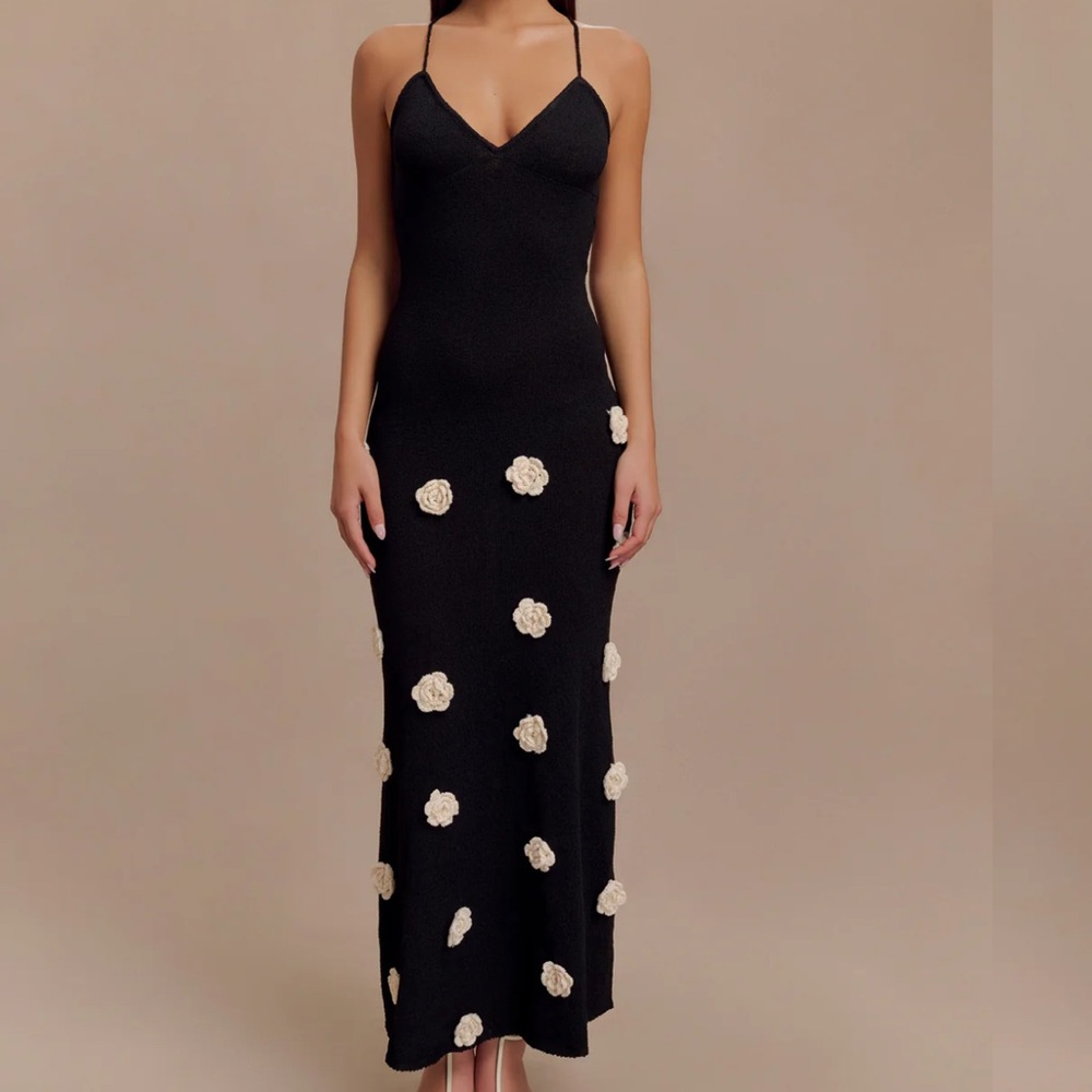 MESHKI BLACK & WHITE FLORAL DRESS